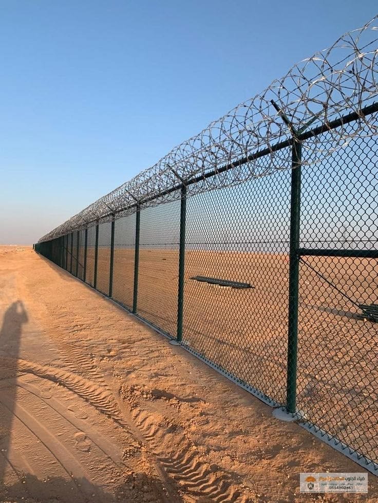 نقدم حلول الشبوك والحماية بمواصفات متنوعة تناسب احتياجات المزارع والمحميات والأراضي والمواقع المختلفة. يتم اختيار نوع وارتفاع ومقاس الشبك…